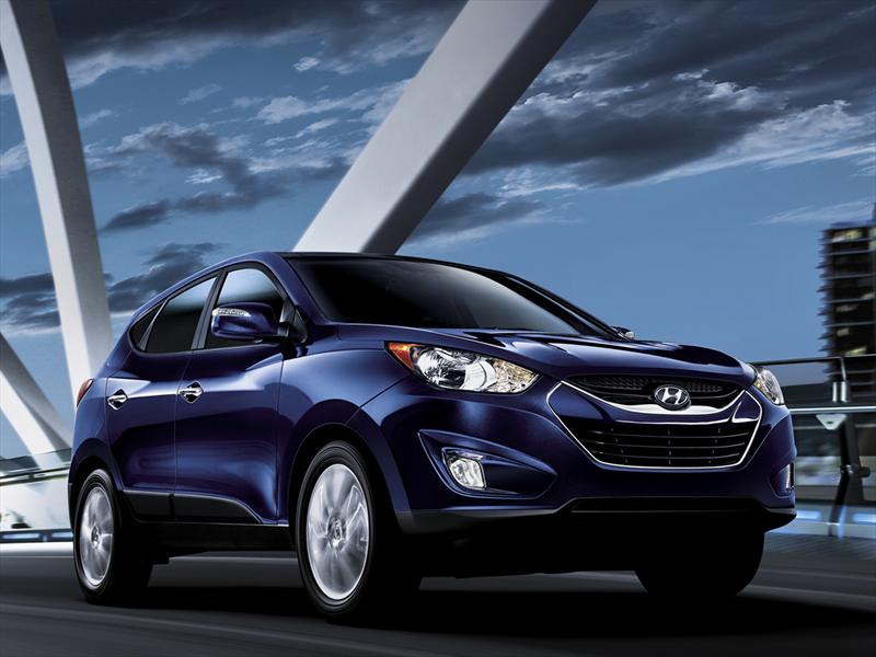 Купить фаркоп на Hyundai в Абакане